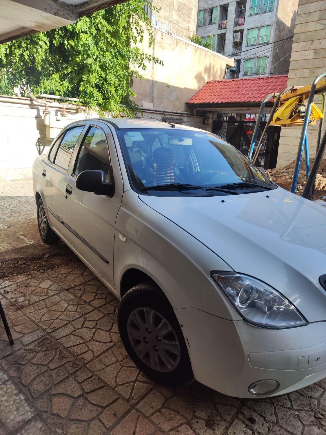 تیبا صندوق دار SX - 1397
