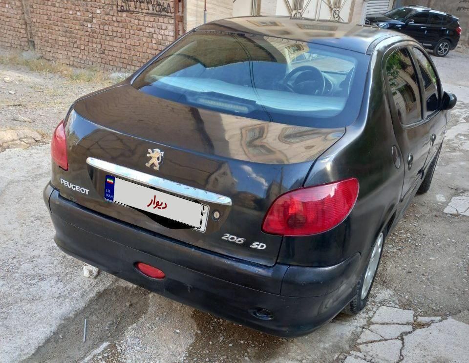 پژو ۲۰۶ صندوق دار v8 - 1389