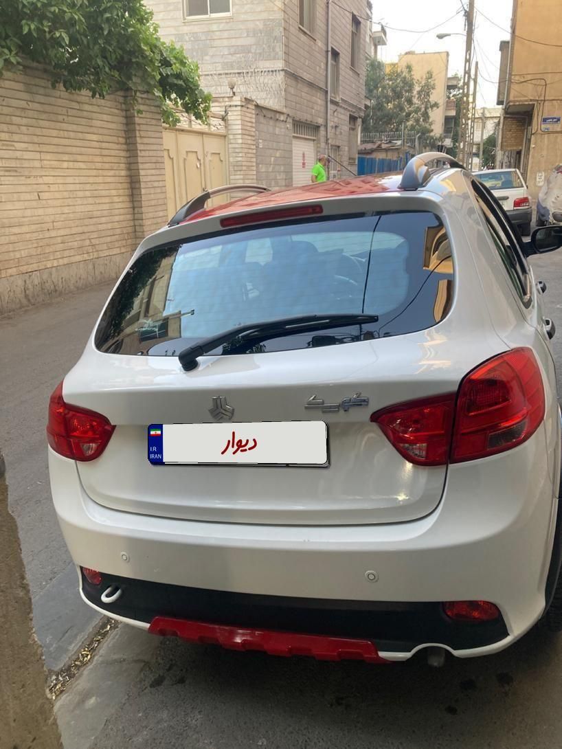 کوییک R دنده‌ای - 1401