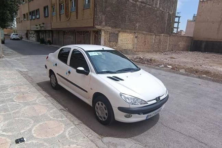 پژو ۲۰۶ صندوق دار v8 - 1393