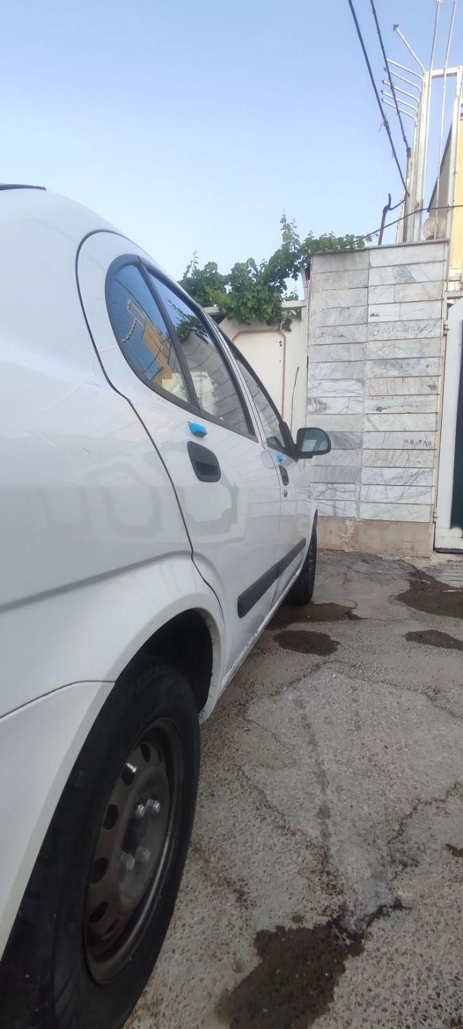 تیبا صندوق دار SX - 1393