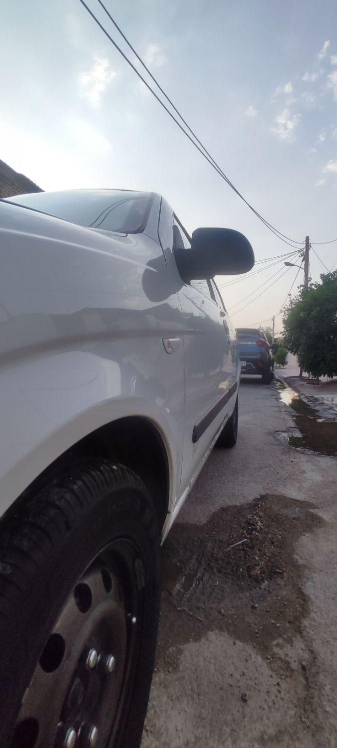 تیبا صندوق دار SX - 1393