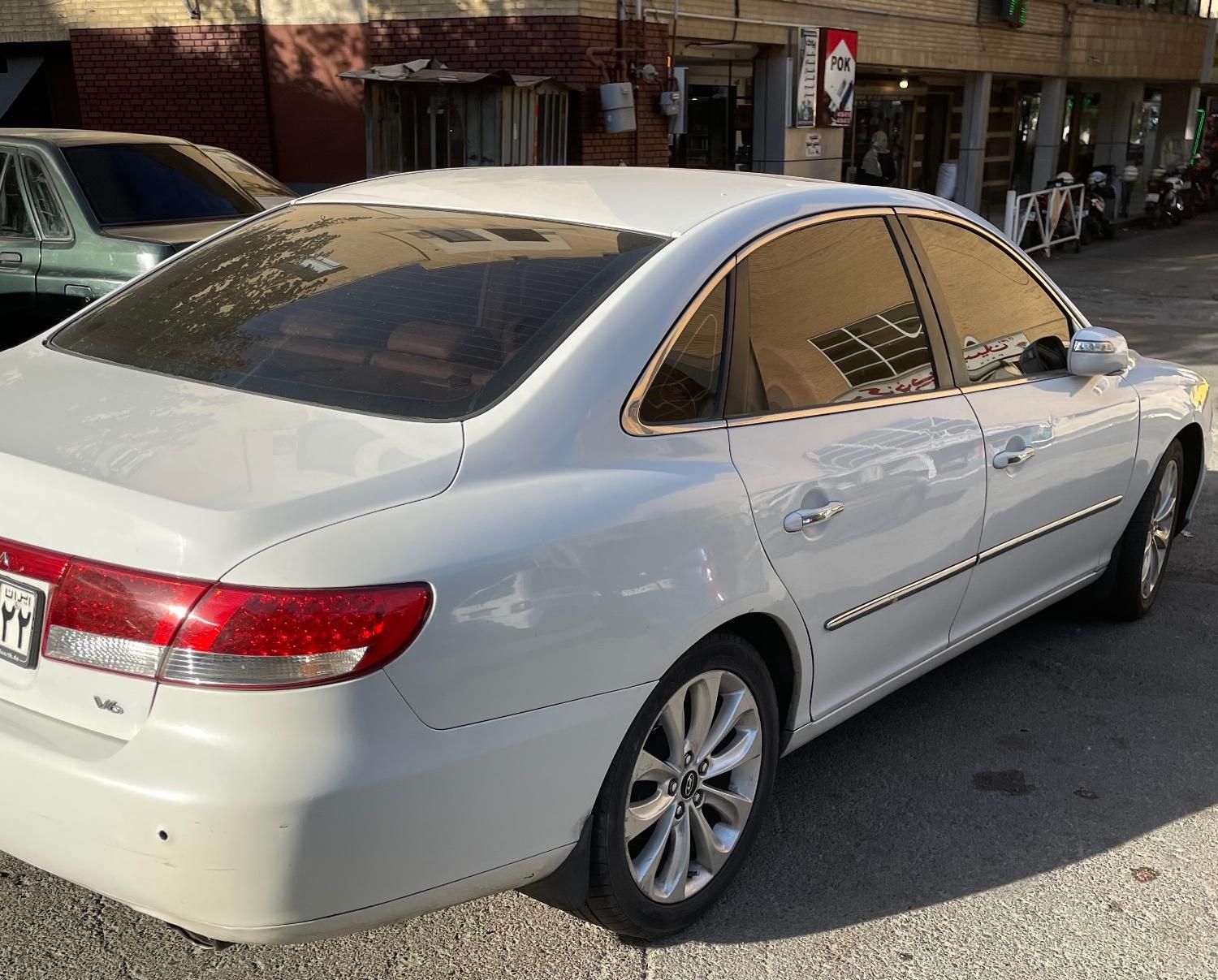 هیوندای آزرا (گرنجور) 3300cc - 2006