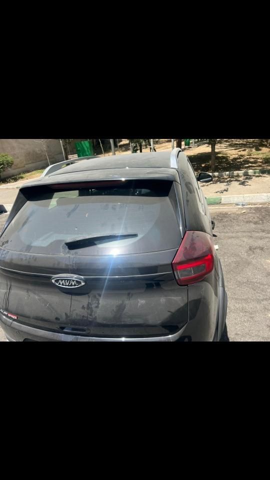 ام وی ام X22 دنده ای اسپرت لاکچری - 2024