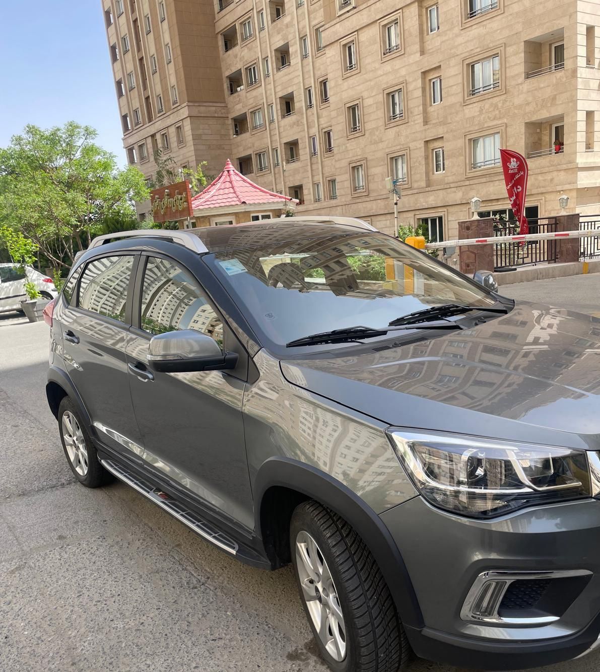 خودرو ام وی ام، X22 آگهی ann_18547550