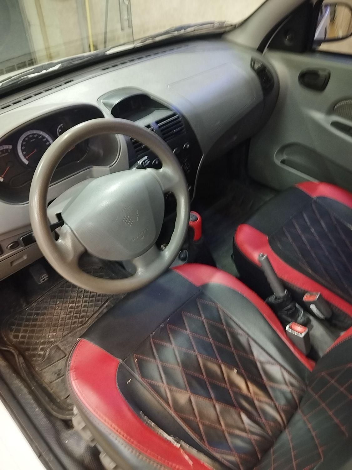 تیبا صندوق دار SX - 1399