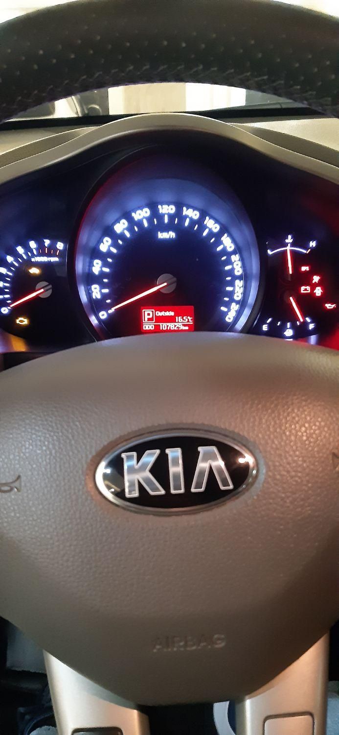 کیا اسپورتیج 4 سیلندر فول 2400cc - 2015