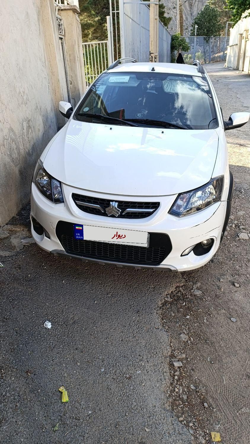 خودرو کوییک، معمولی آگهی ann_18548801