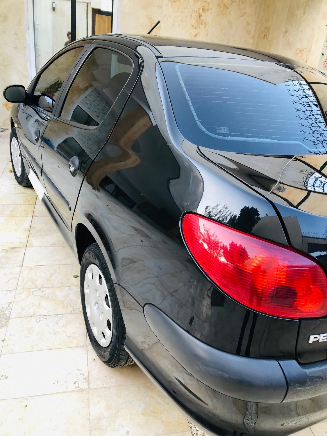 پژو ۲۰۶ صندوق دار v8 - 1398