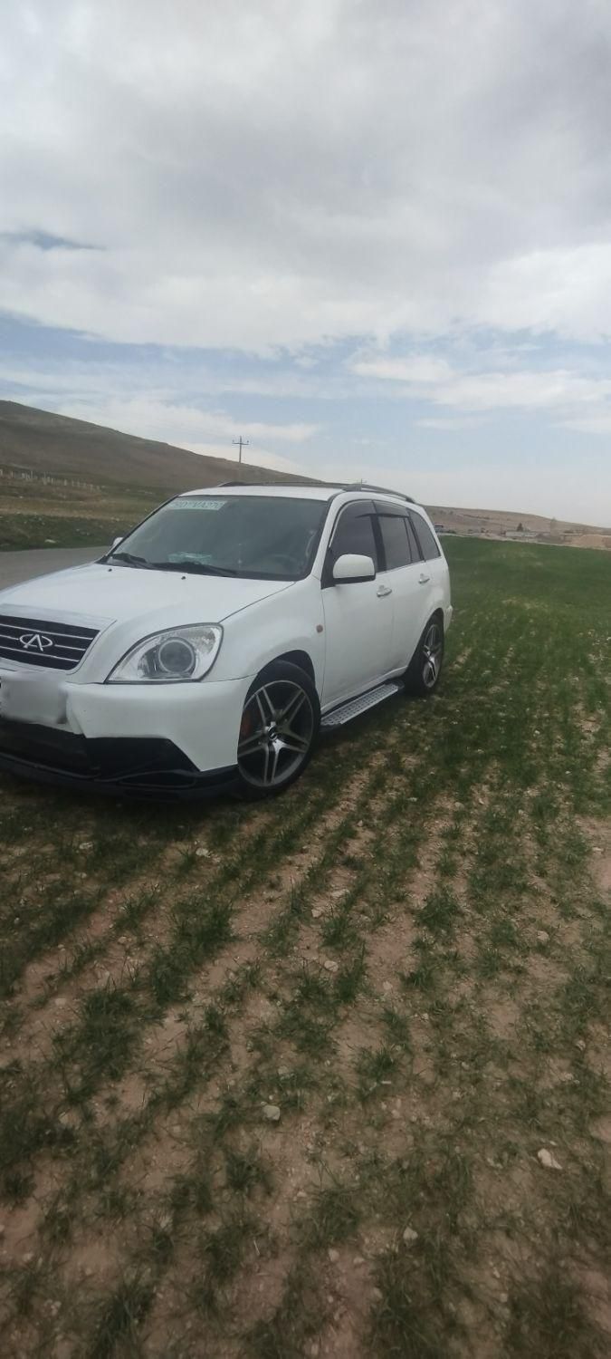 خودرو ام وی ام، X33 آگهی ann_18548869