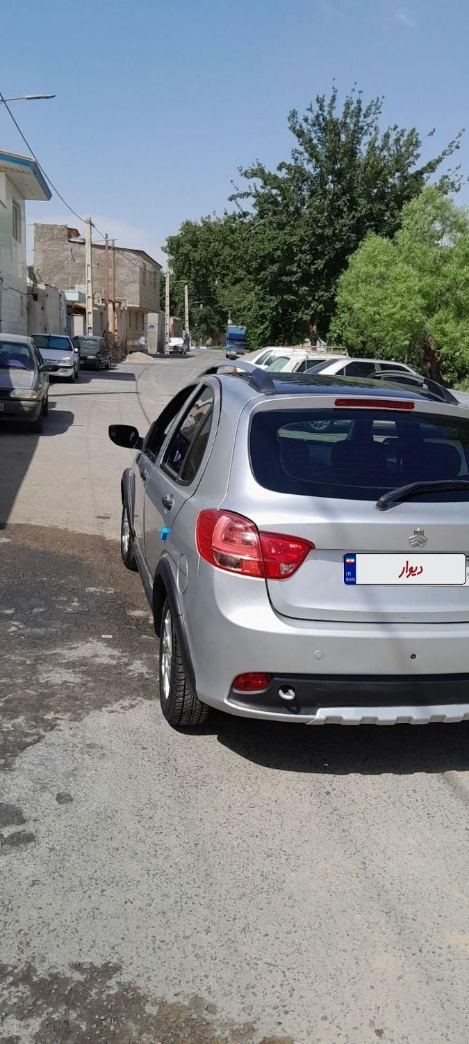 کوییک R دنده‌ای - 1399