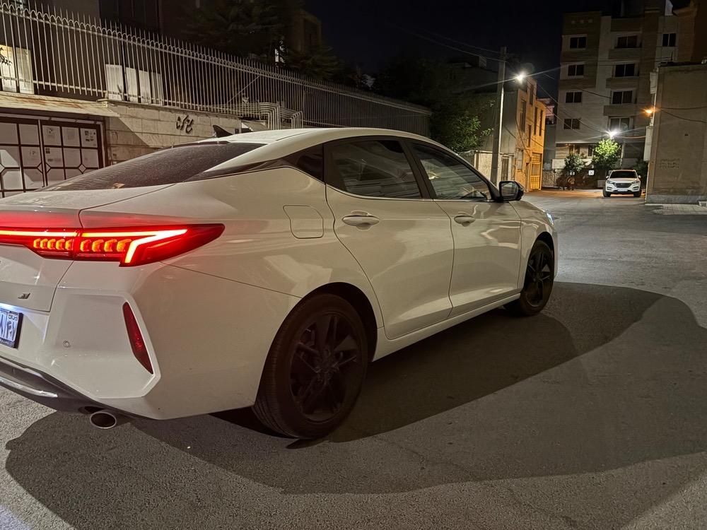 کی ام سی J7 اتوماتیک - 2023