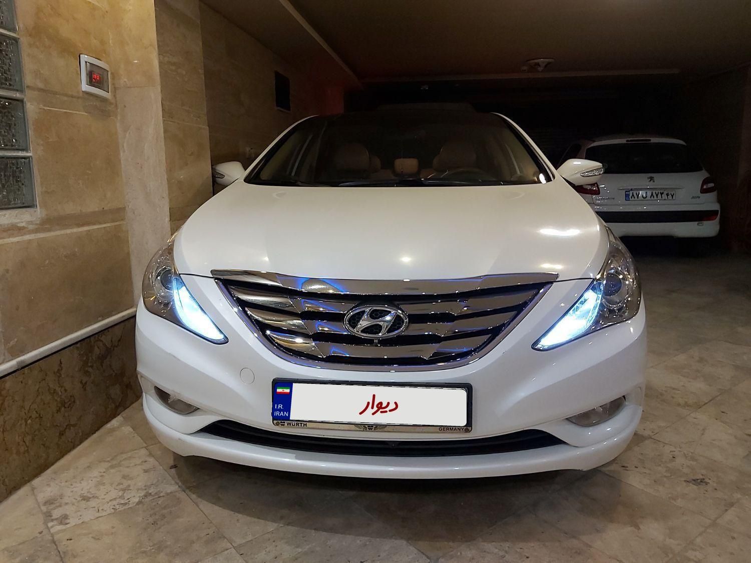 هیوندای سوناتا فول YF - 2013