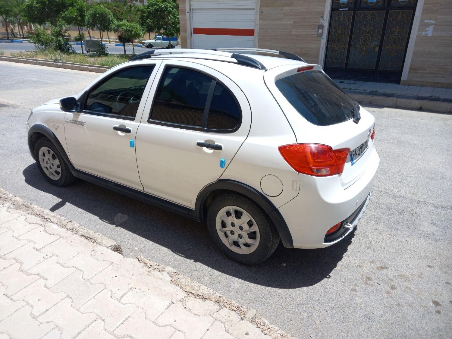 خودرو کوییک، معمولی آگهی ann_18549528