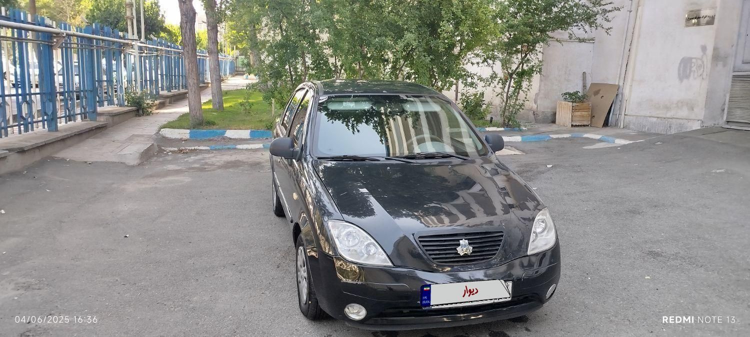 تیبا صندوق دار SX - 1393