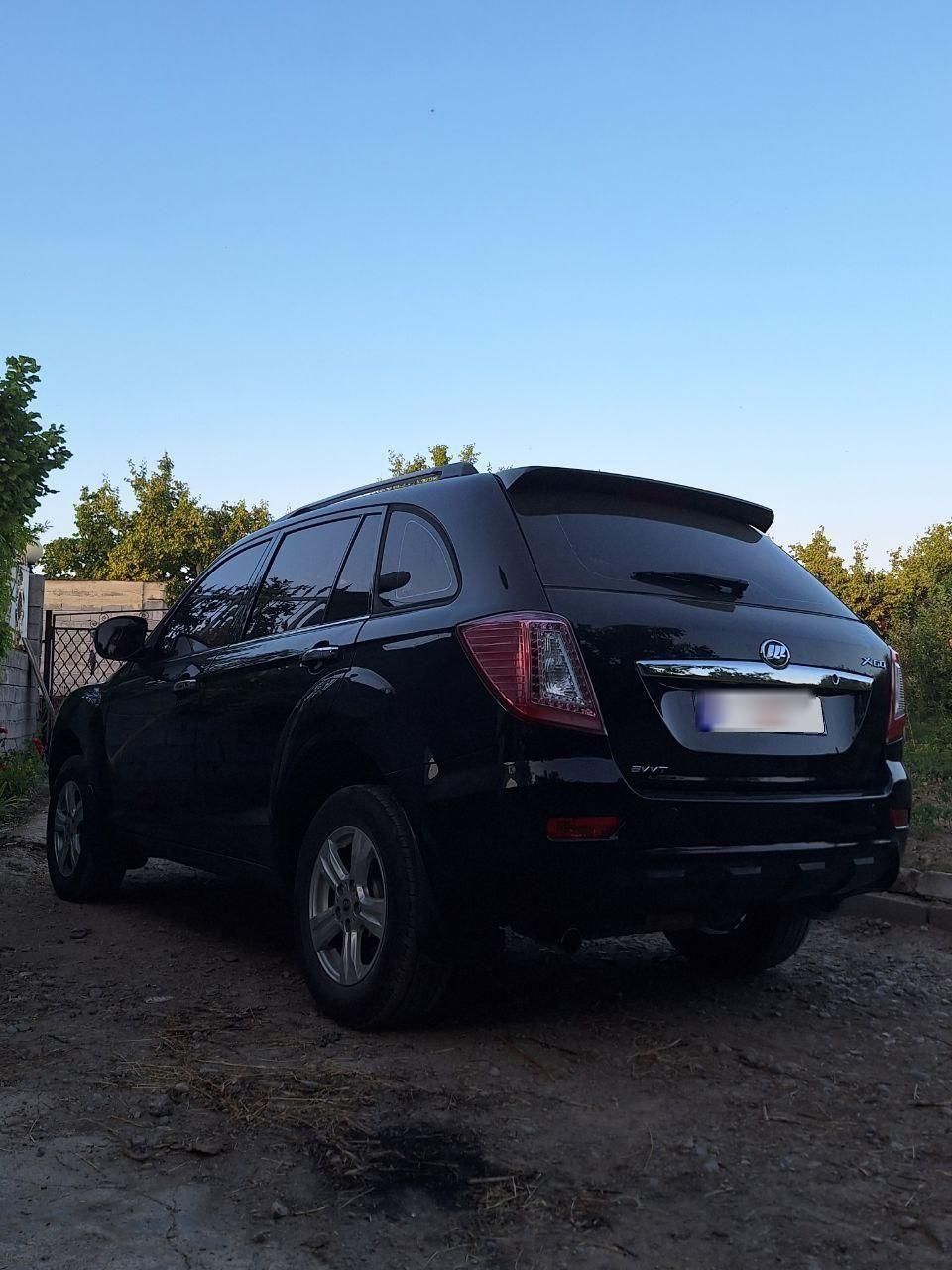 لیفان X60 دنده‌ای - 2015