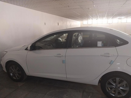 جک J4 اتوماتیک ساده - 1404