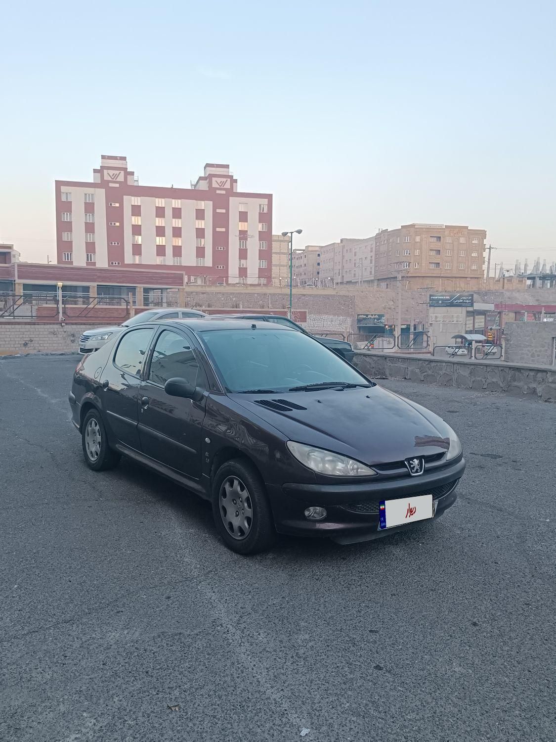 پژو ۲۰۶ صندوق دار v2 - 1388