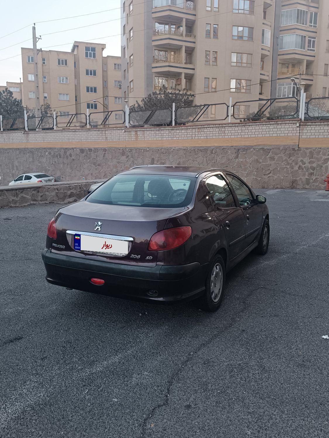 پژو ۲۰۶ صندوق دار v2 - 1388