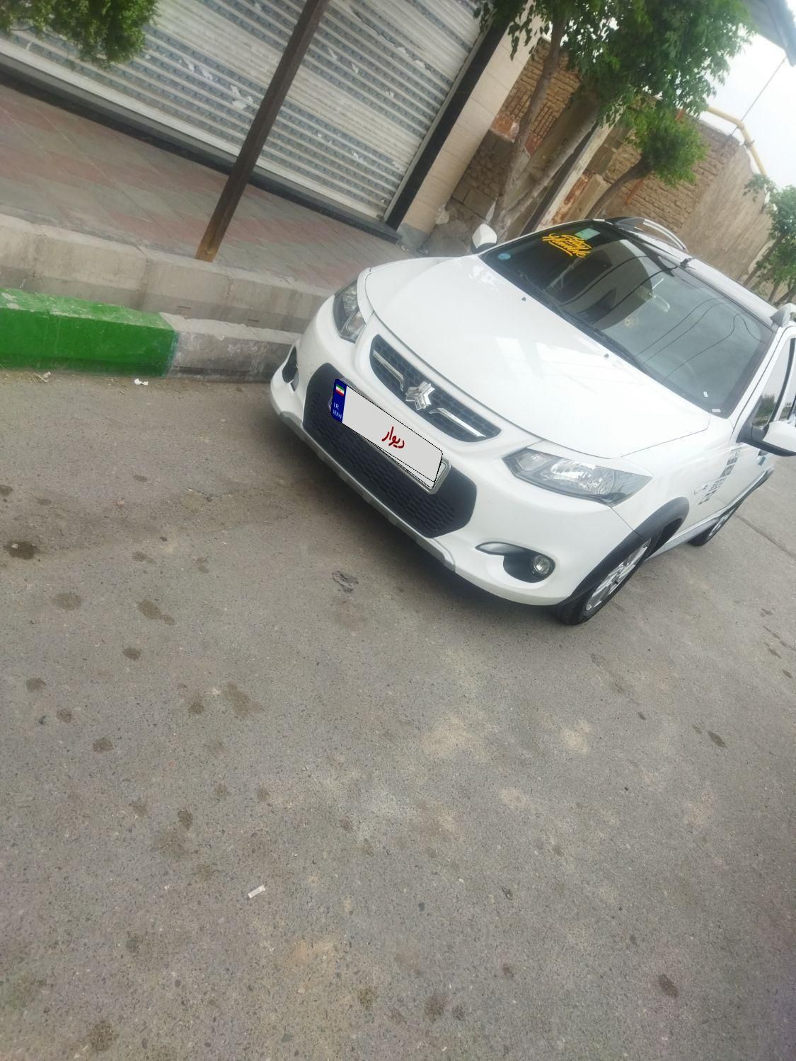 خودرو کوییک، R آگهی ann_18549854