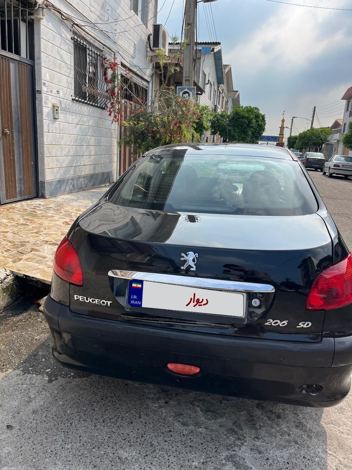 پژو ۲۰۶ صندوق دار v8 - 1395