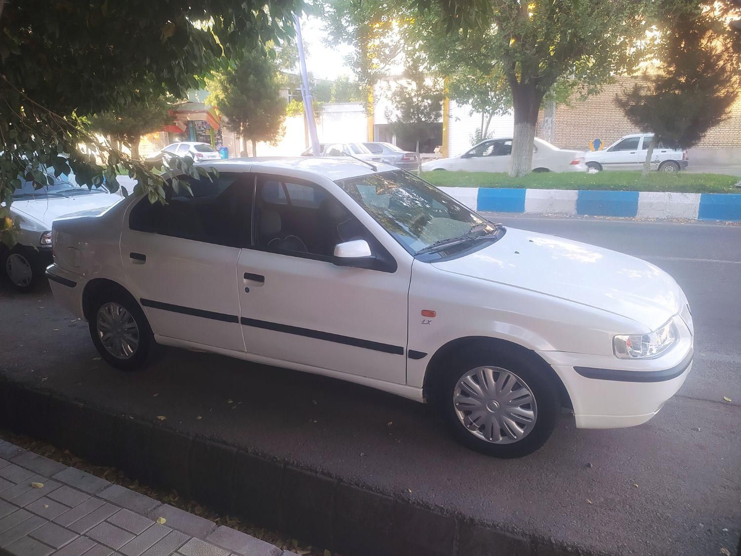 سمند LX XU7 - 1396