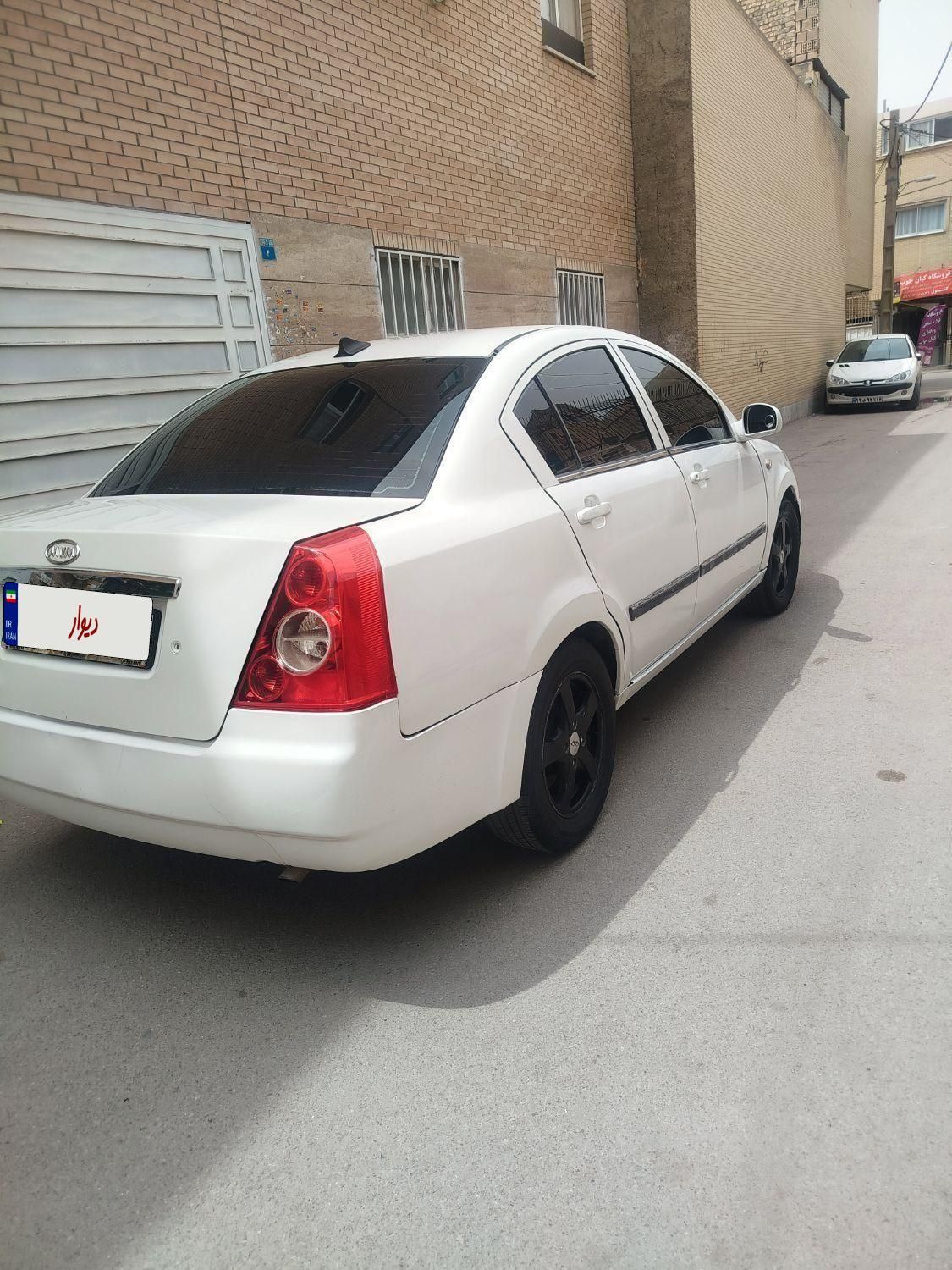 ام وی ام 530 دنده ای - 2012