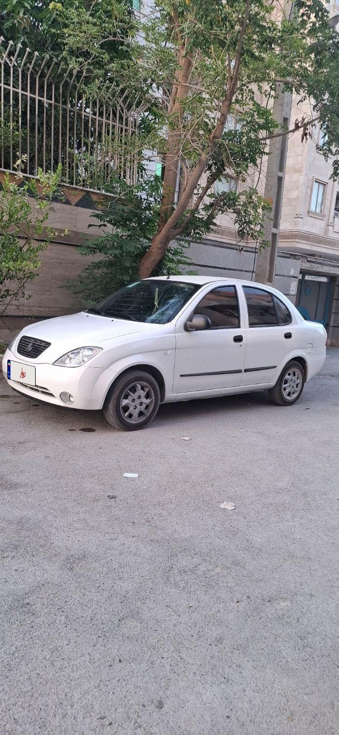 تیبا صندوق دار SX - 1399