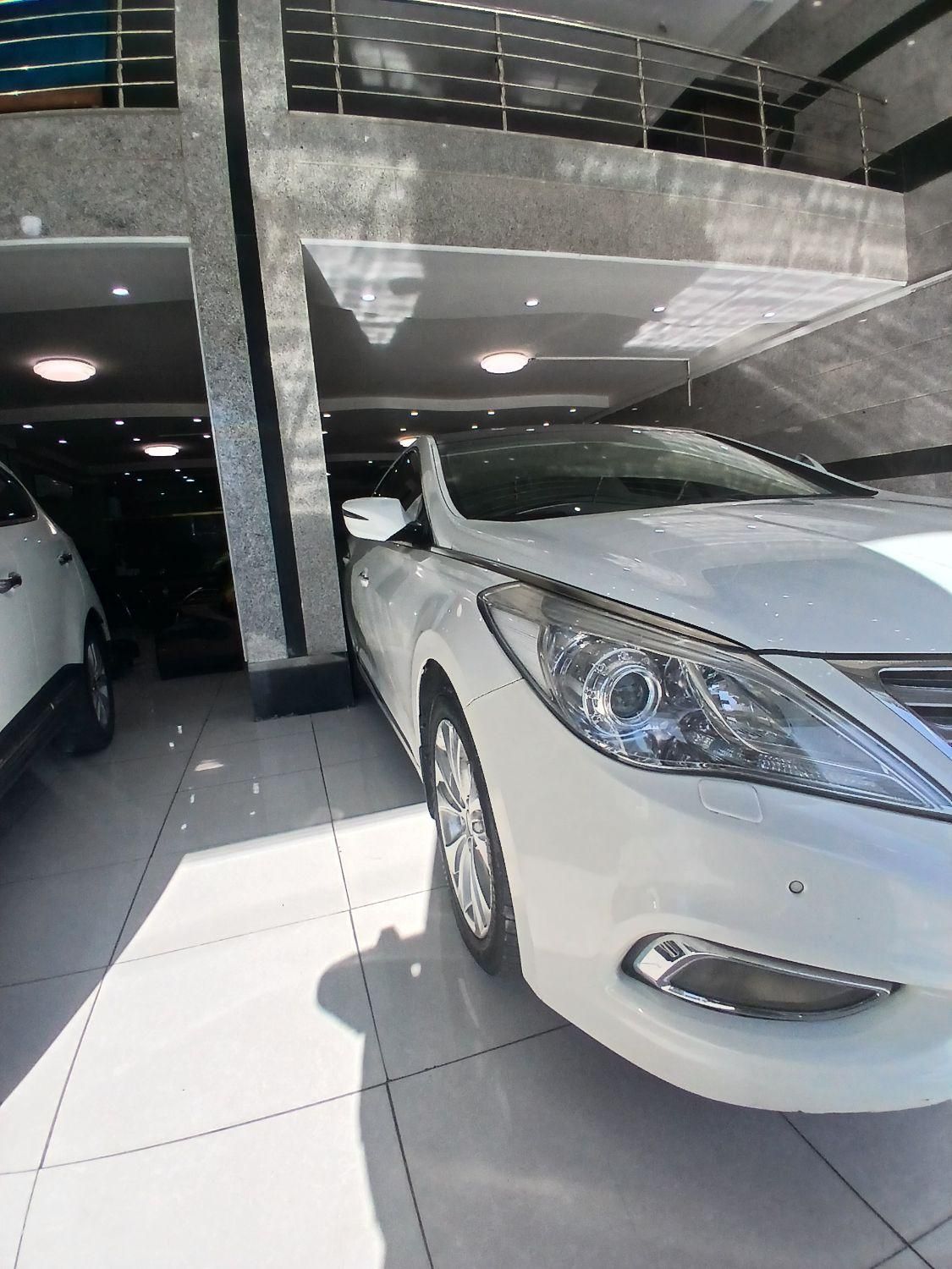 هیوندای آزرا (گرنجور) 3000cc - 2013