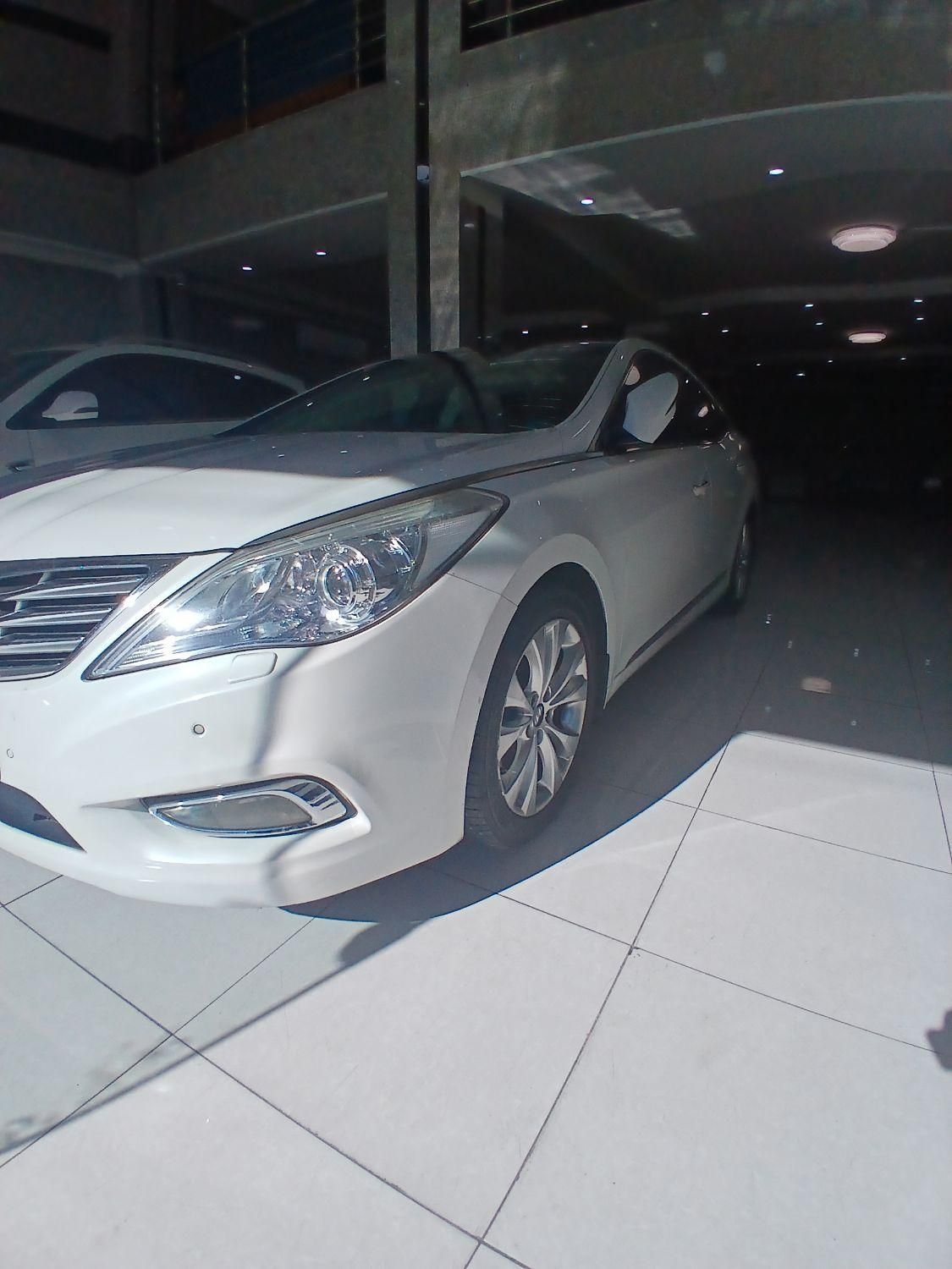 هیوندای آزرا (گرنجور) 3000cc - 2013