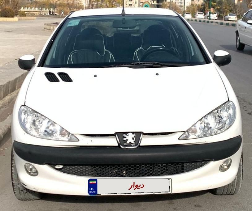 خودرو پژو، ۲۰۶ صندوق دار آگهی ann_18550900