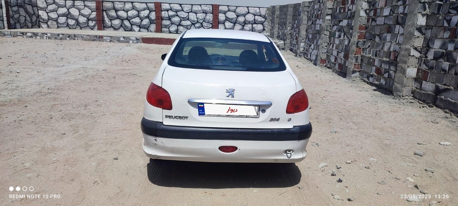 پژو ۲۰۶ صندوق دار v20 - 1386