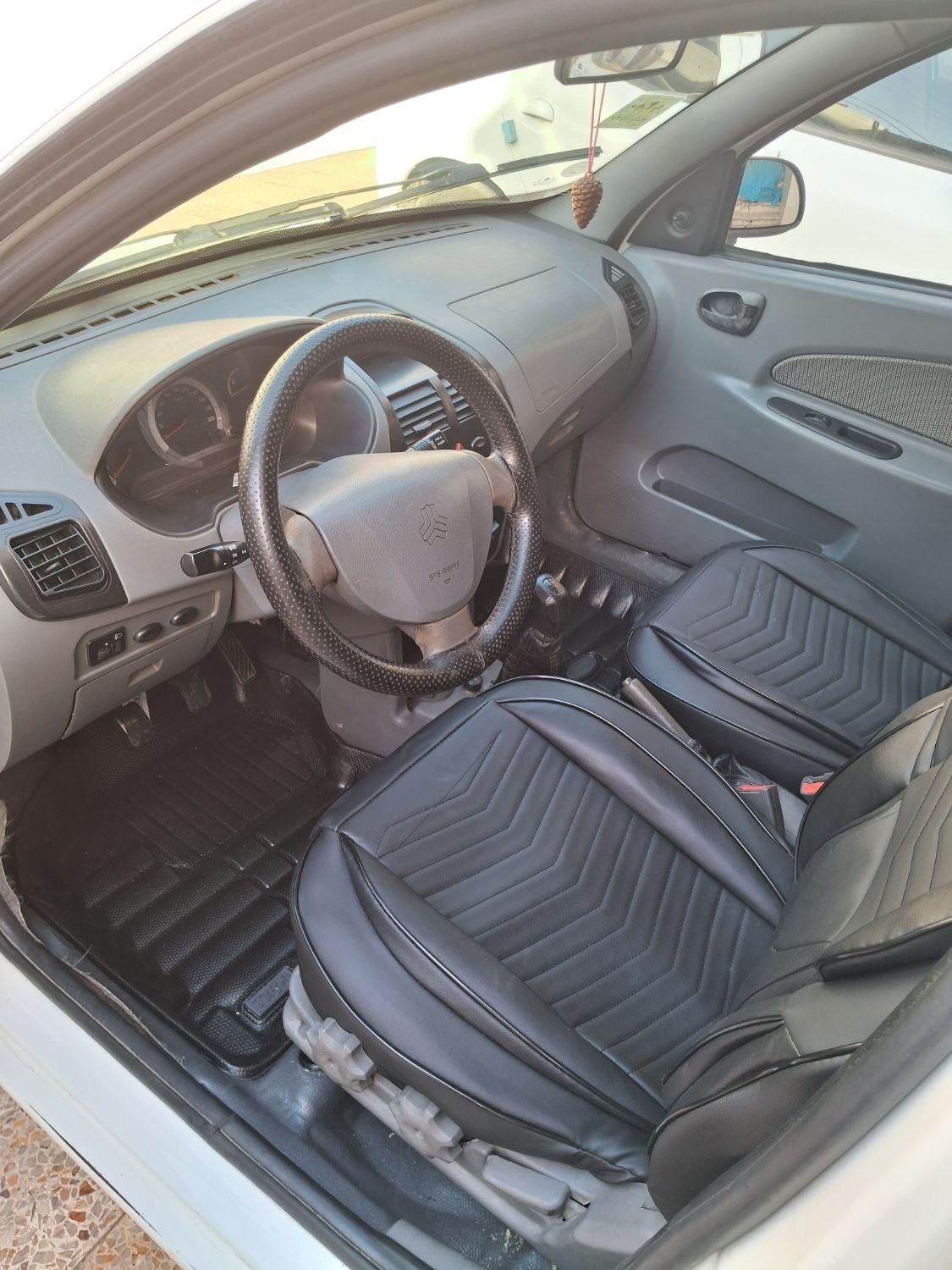 تیبا صندوق دار EX - 1390