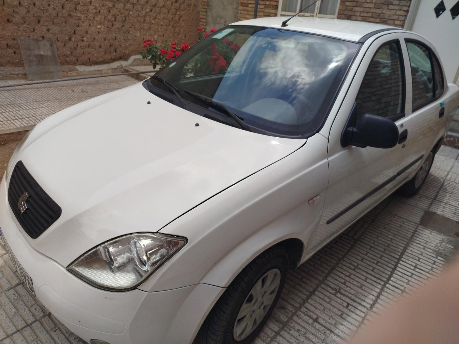 تیبا صندوق دار SX - 1400