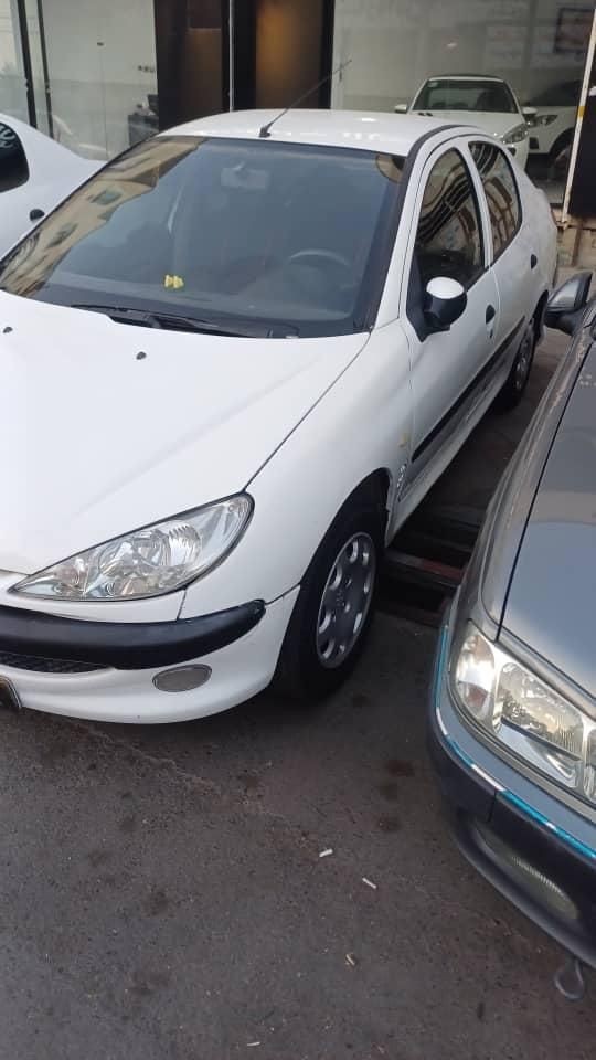 پژو ۲۰۶ صندوق دار v8 - 1396