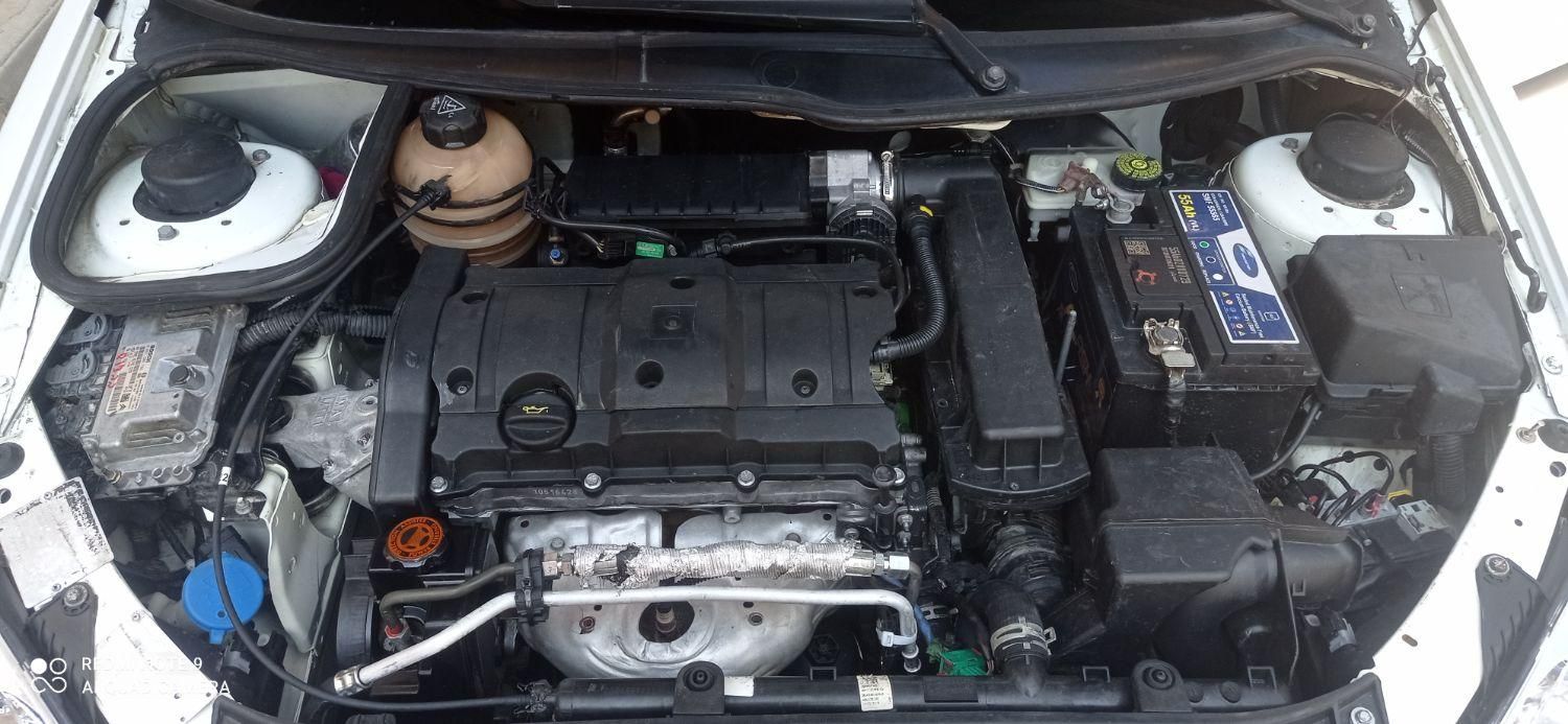 پژو ۲۰۶ صندوق دار v8 - 1390