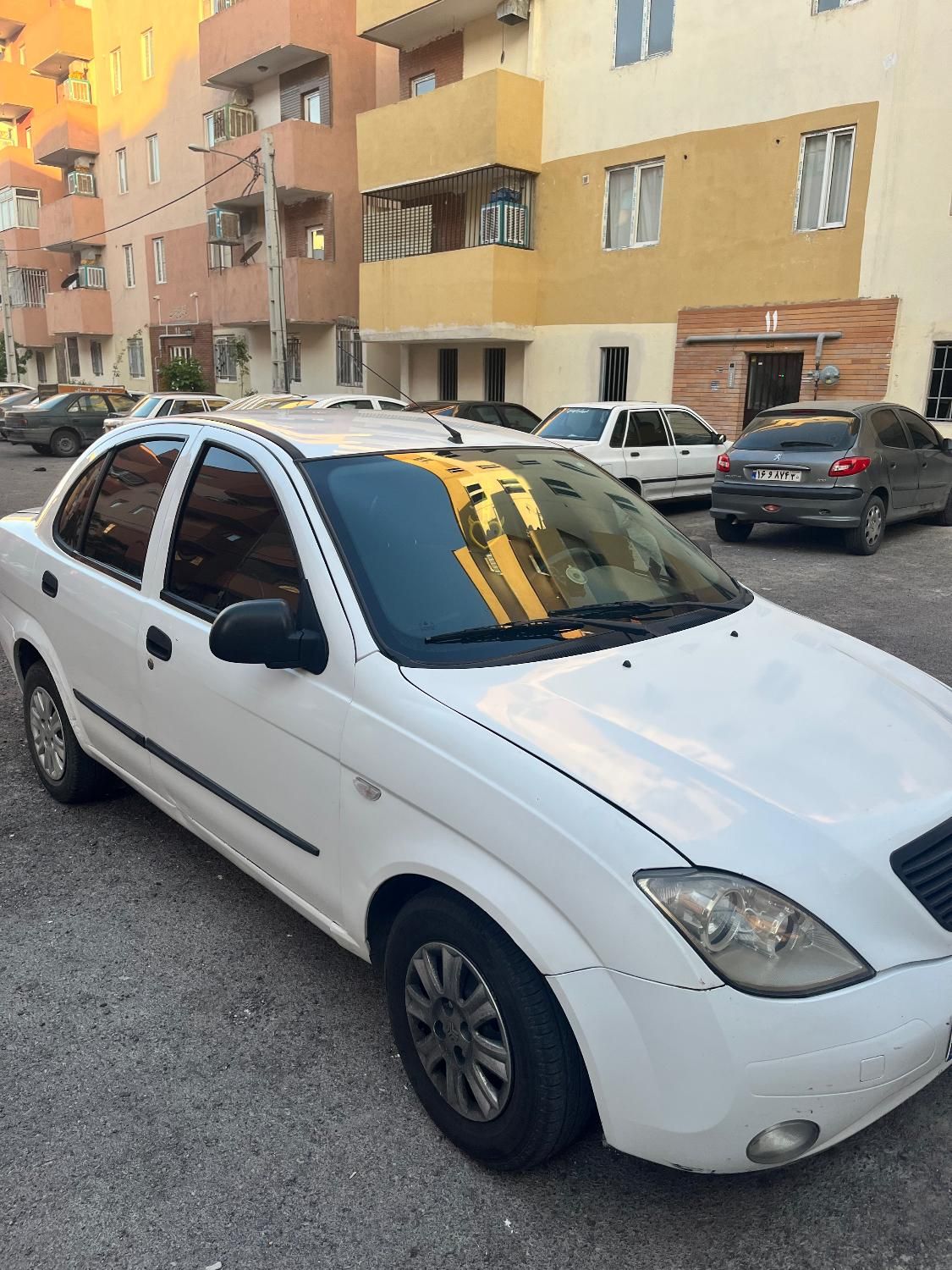تیبا صندوق دار SX - 1396