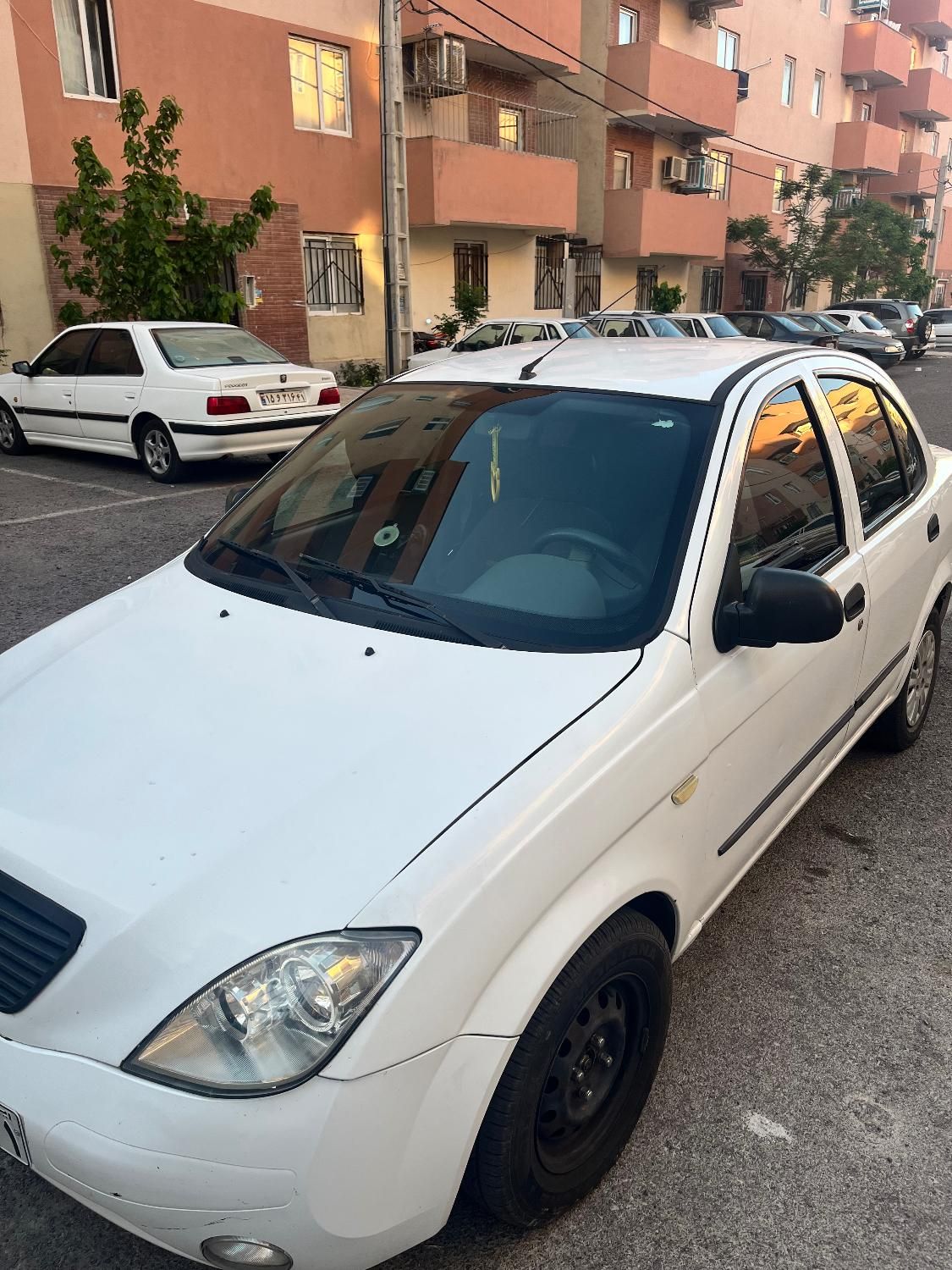 تیبا صندوق دار SX - 1396