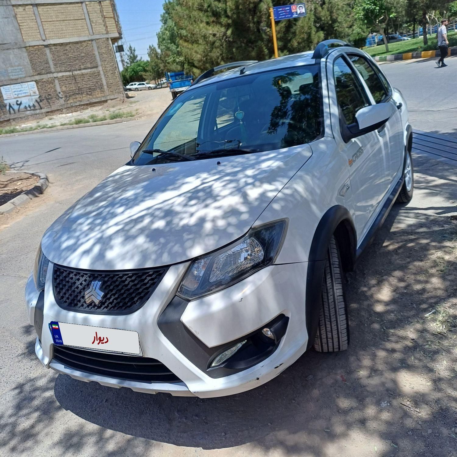 خودرو کوییک، S آگهی ann_18553125