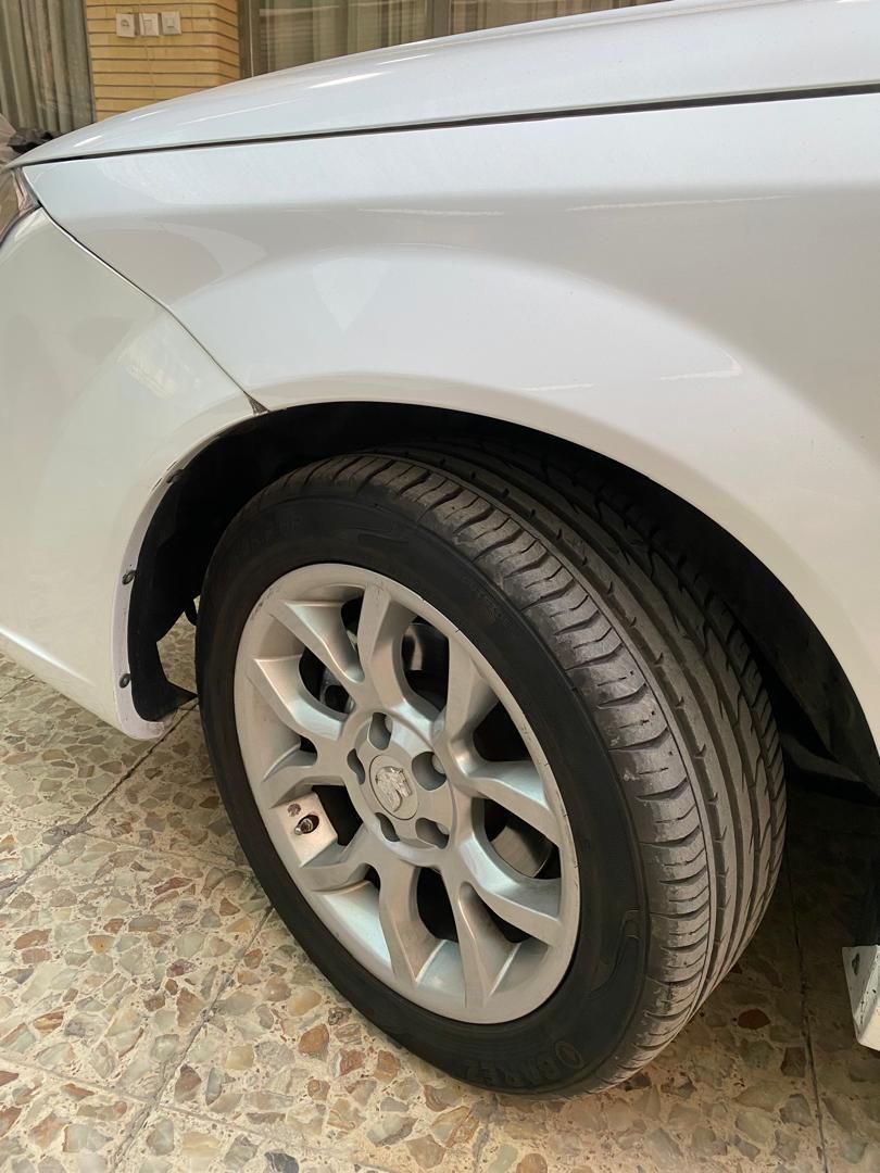 دنا پلاس توربو 6 دنده - 1403