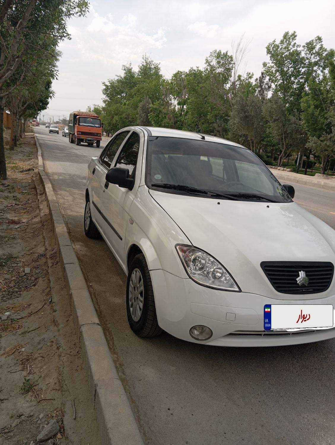 تیبا صندوق دار SX - 1399