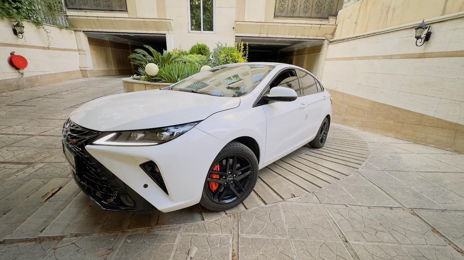 فونیکس آریزو 6 GT اکسلنت - 2024
