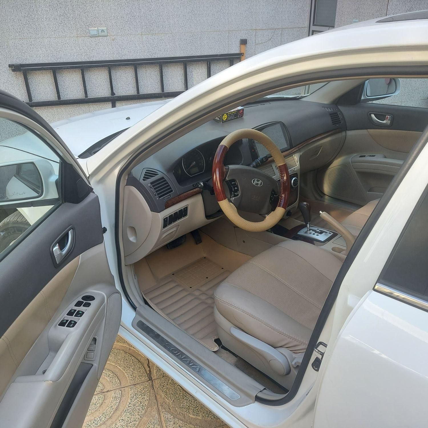 هیوندای سوناتا اتوماتیک NF 2400 - 2010