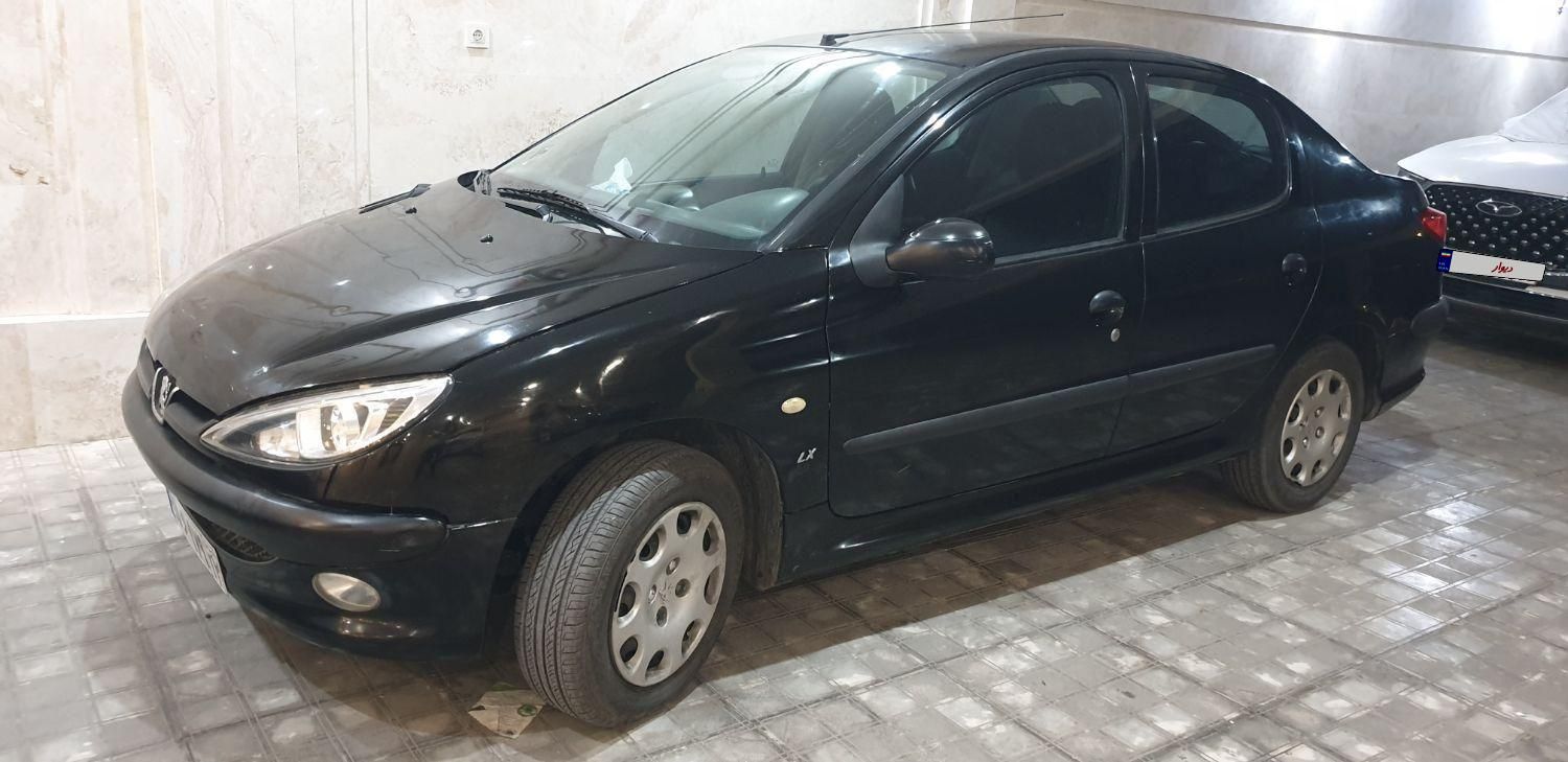 پژو ۲۰۶ صندوق دار v8 - 1393