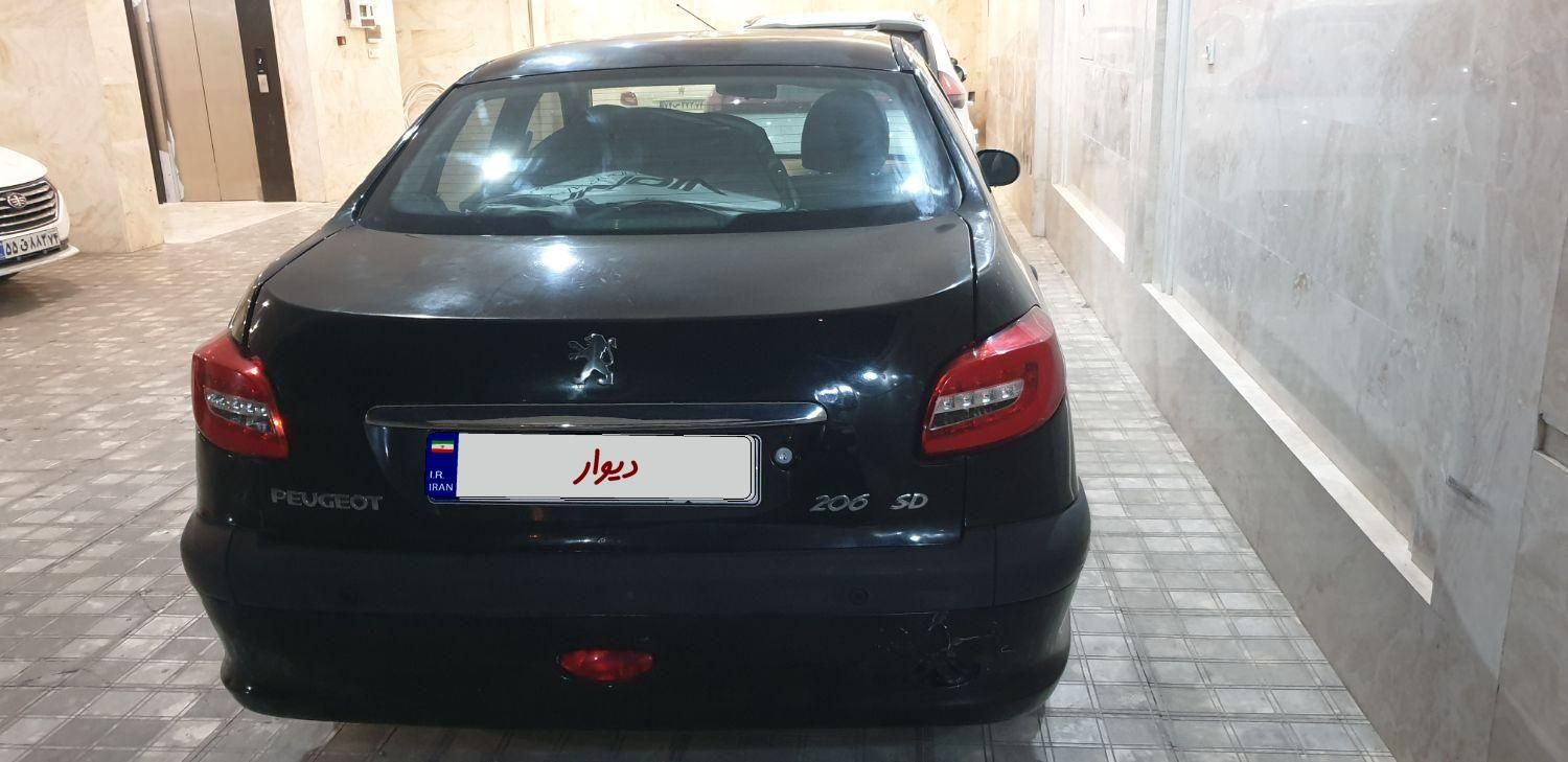 پژو ۲۰۶ صندوق دار v8 - 1393