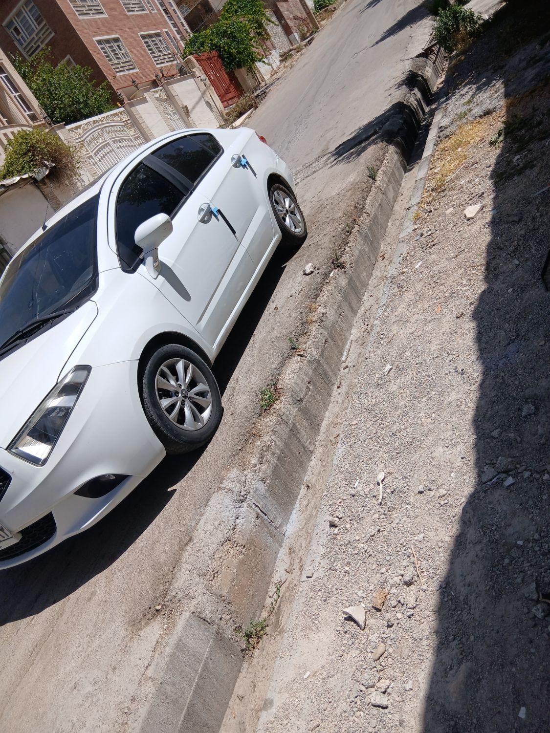 خودرو برلیانس، H230 آگهی ann_18554203