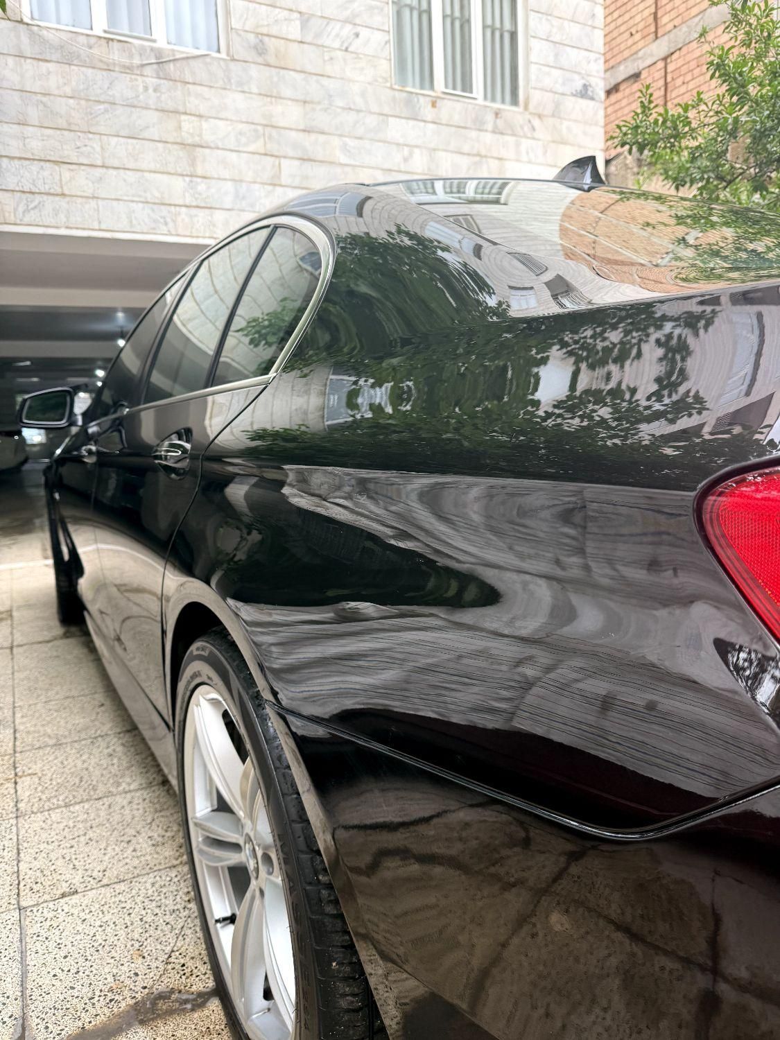 ب ام و سری 5 523i - 2011