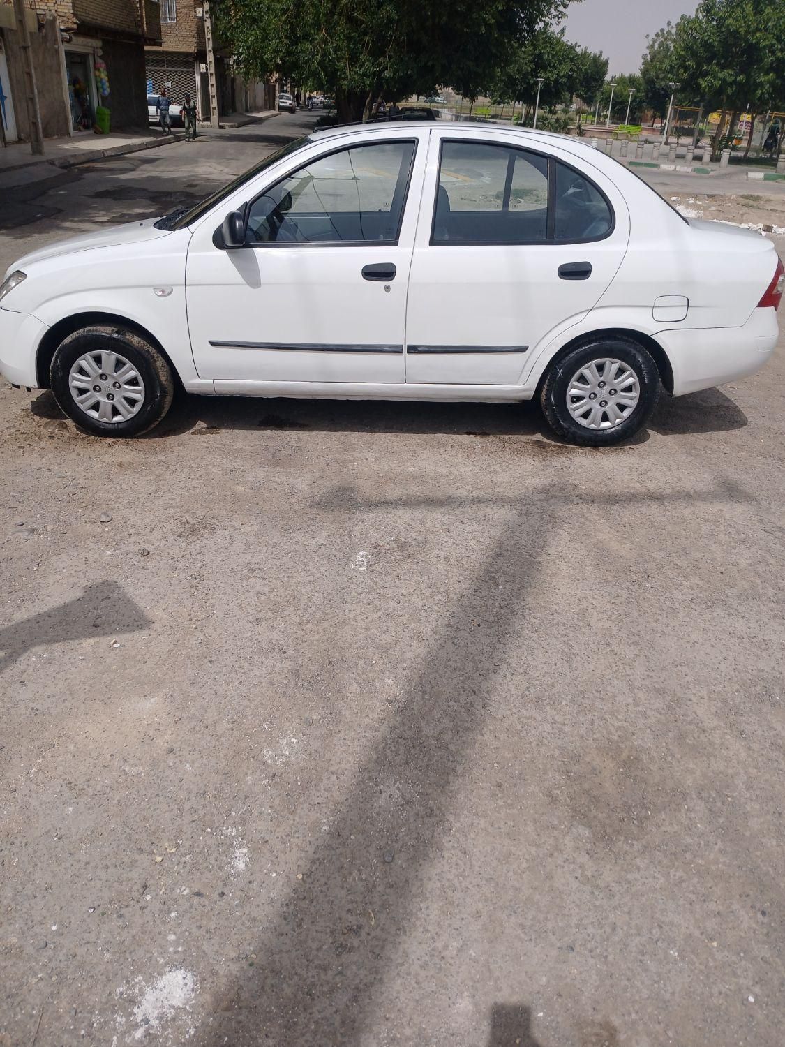 تیبا صندوق دار SX - 1396