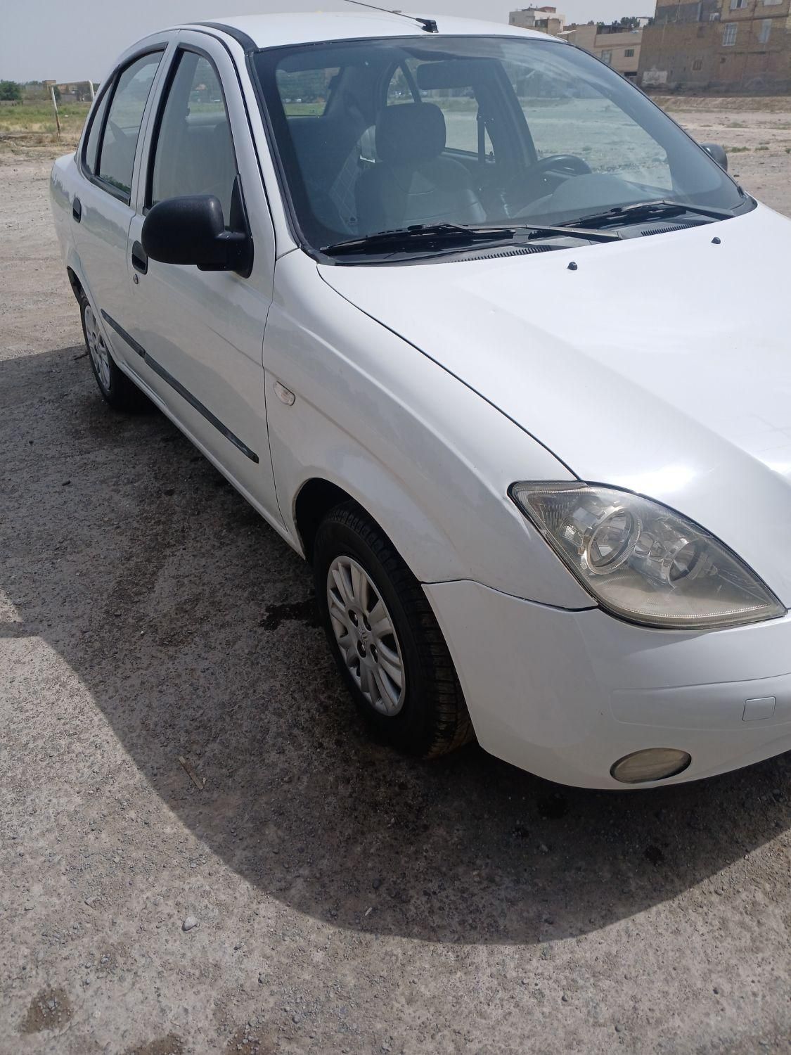 تیبا صندوق دار SX - 1396