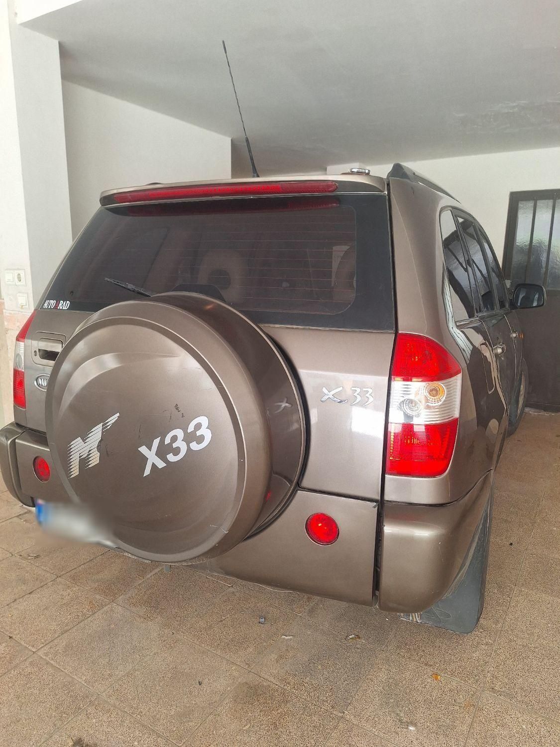 خودرو ام وی ام، X33 آگهی ann_18554428